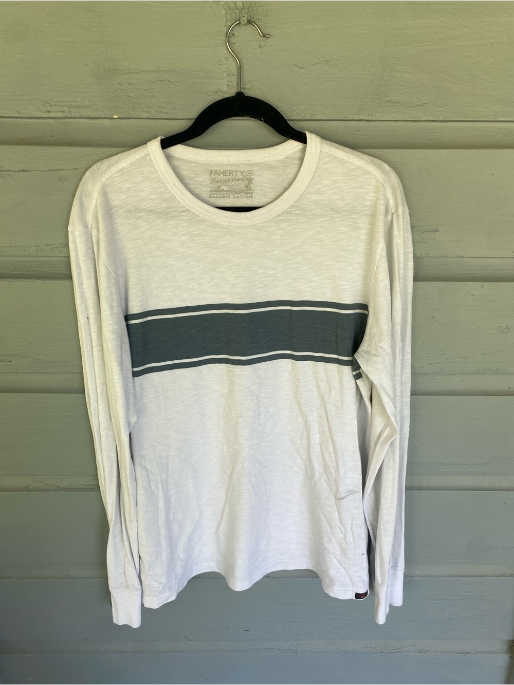 Faherty White Blue Stripe Sunwashed Slub Organic Cotton Shirt Sz M - Picture 2 of 5
